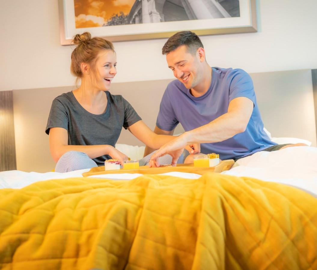 Maldron Hotel Merrion Road Дублин Экстерьер фото