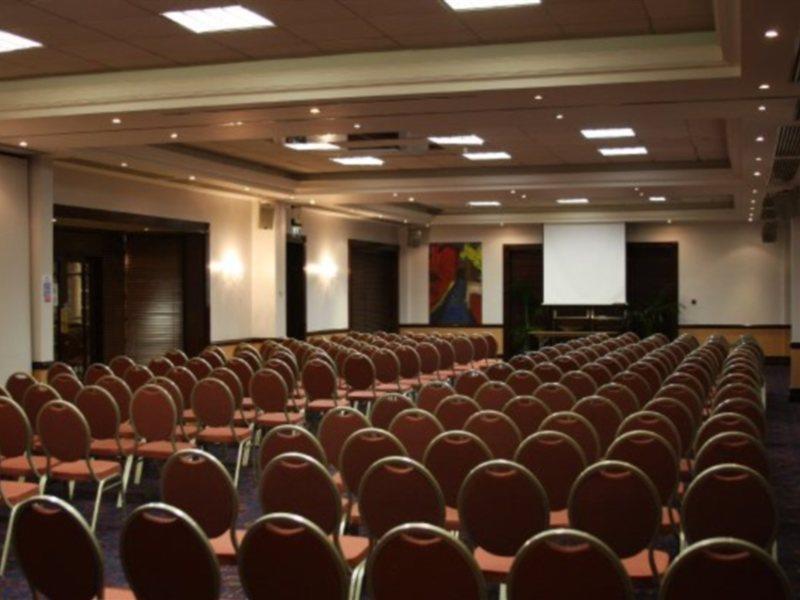 Maldron Hotel Merrion Road Дублин Экстерьер фото