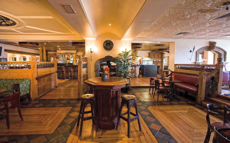 Maldron Hotel Merrion Road Дублин Экстерьер фото
