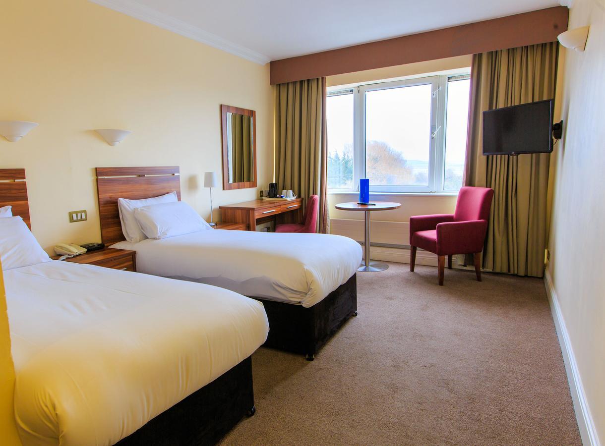 Maldron Hotel Merrion Road Дублин Экстерьер фото